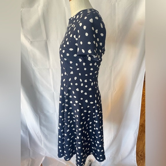 Elegant Navy Polka Dot Dress women’s size 8 - Picture 8 of 9